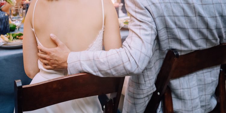 Exploring Dating Apps: Finding Escorts Near Me