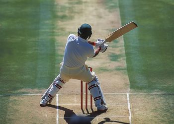 Heavy Ball in Cricket | Reddy Anna Report