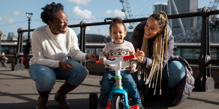 Family-Friendly KL 2026: Theme Parks, Kid-Safe Hotels and Easy Transport